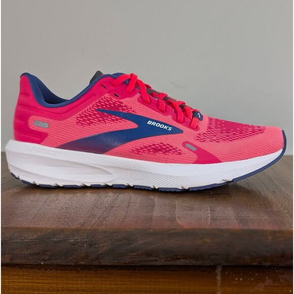 NEW Brooks Launch 9 Running Sneakers Shoes Active Performance Hot Pink Size 8 - Picture 1 of 14